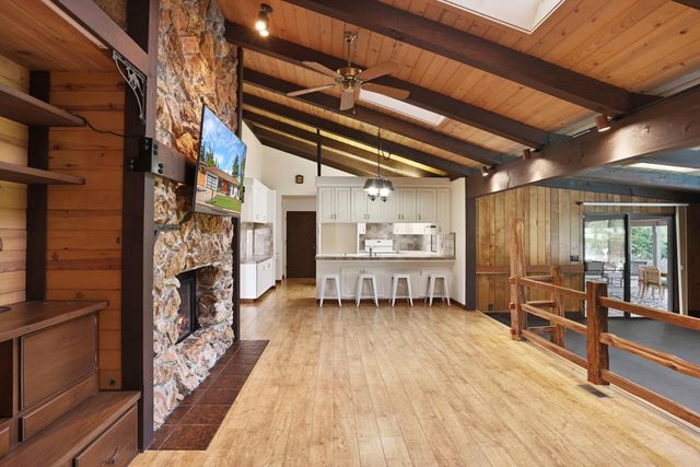 10753 Elkhorn Dr, Stockton, CA 95209