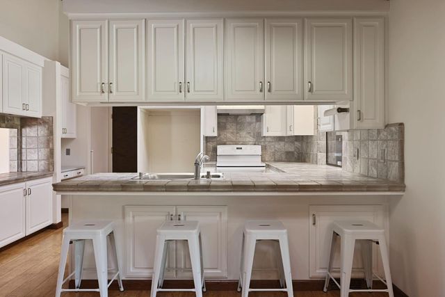 10753 Elkhorn Dr, Stockton, CA 95209