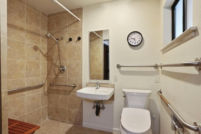 10753 Elkhorn Dr, Stockton, CA 95209