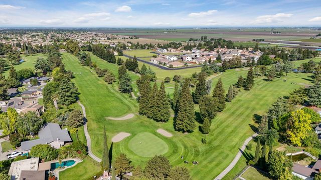 10753 Elkhorn Dr, Stockton, CA 95209