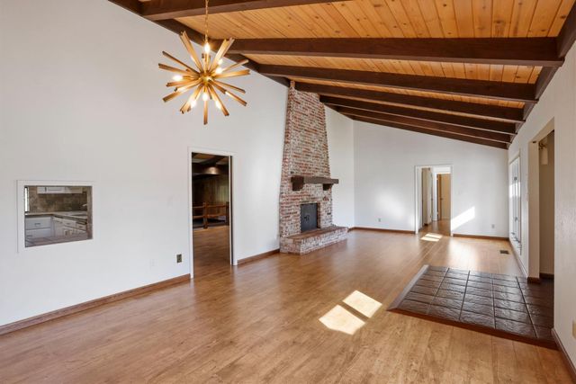 10753 Elkhorn Dr, Stockton, CA 95209