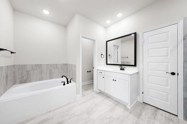 427 Estate, Mclendon Chisholm, TX 75032