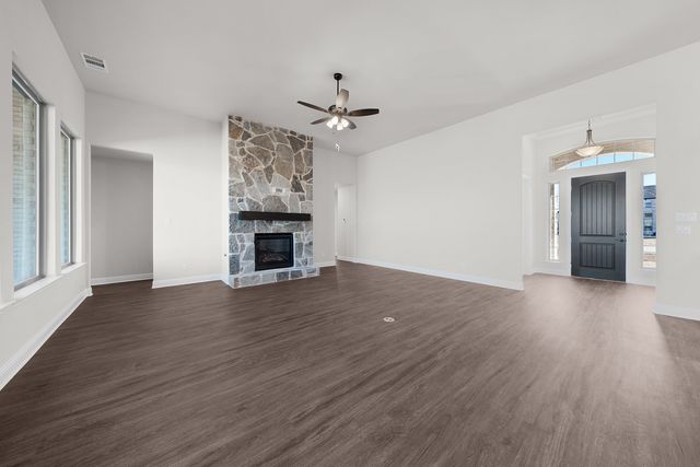 427 Estate, Mclendon Chisholm, TX 75032