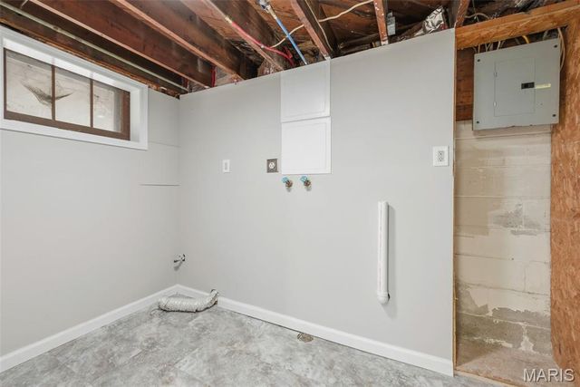 2637 Melvin Avenue, Brentwood, MO 63144