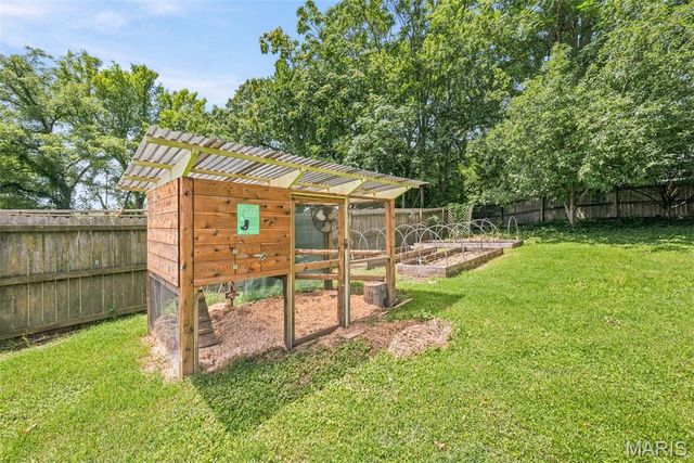 2637 Melvin Avenue, Brentwood, MO 63144