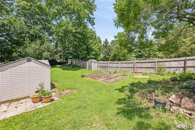 2637 Melvin Avenue, Brentwood, MO 63144