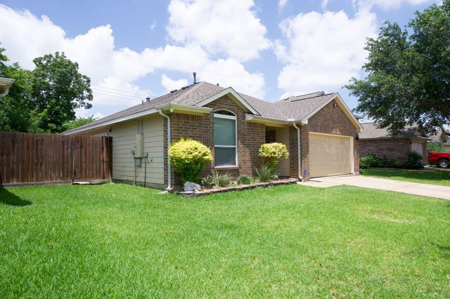 2710 Sockeye Drive, Houston, TX 77045
