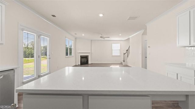 181 Sandy Oak Drive, Loganville, GA 30052