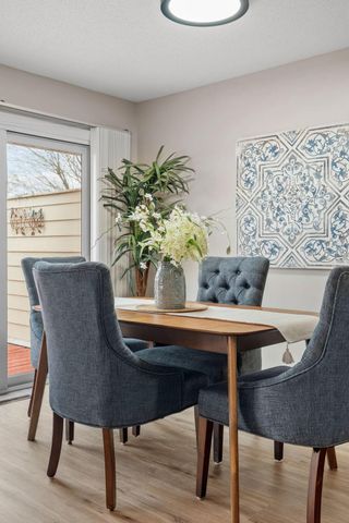 10512 Decatur Avenue S, Bloomington, MN 55438