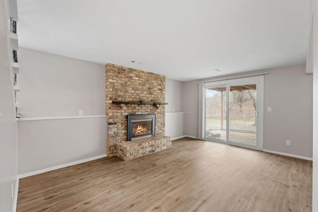 10512 Decatur Avenue S, Bloomington, MN 55438