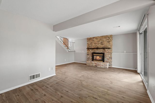 10512 Decatur Avenue S, Bloomington, MN 55438