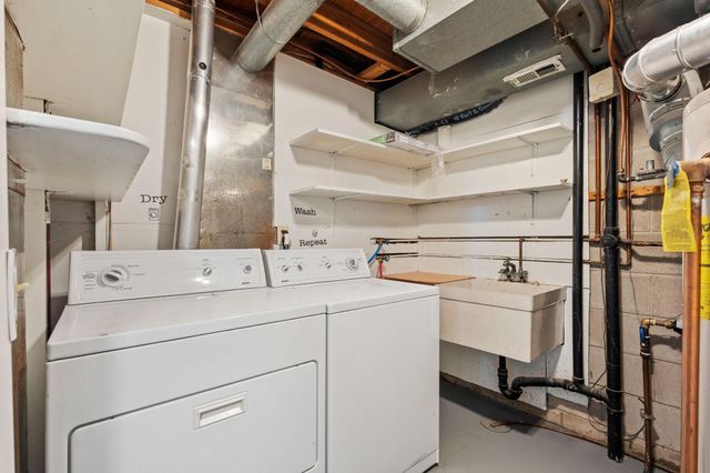 10512 Decatur Avenue S, Bloomington, MN 55438