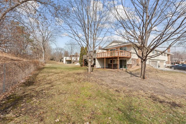 10512 Decatur Avenue S, Bloomington, MN 55438