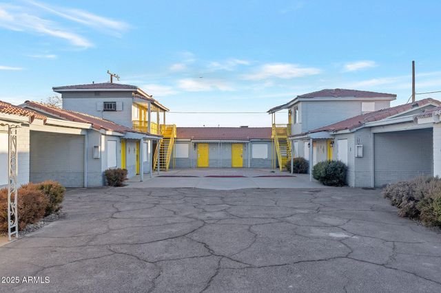 1945 W VAN BUREN Street, Phoenix, AZ 85009