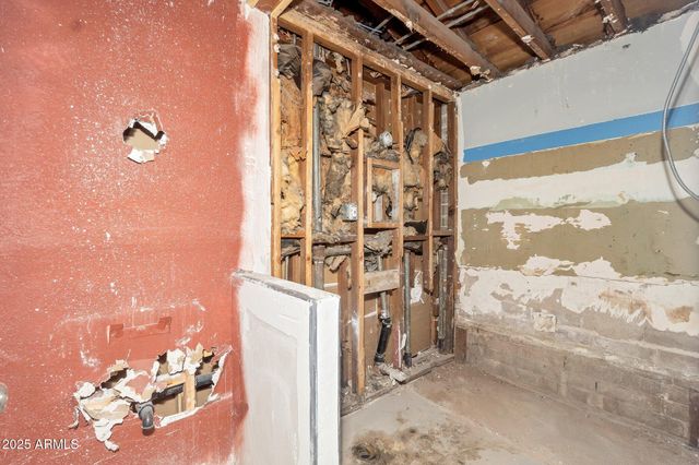 1945 W VAN BUREN Street, Phoenix, AZ 85009