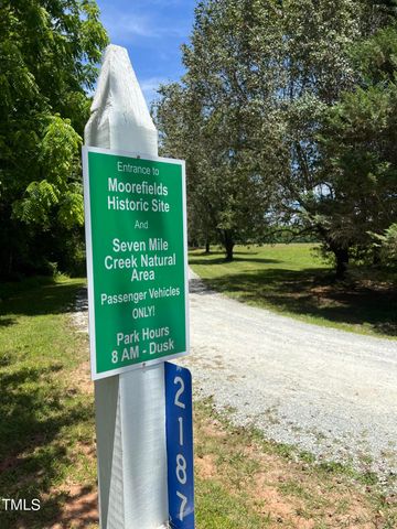 2201 Moorefields Rd, Hillsborough, NC 27278