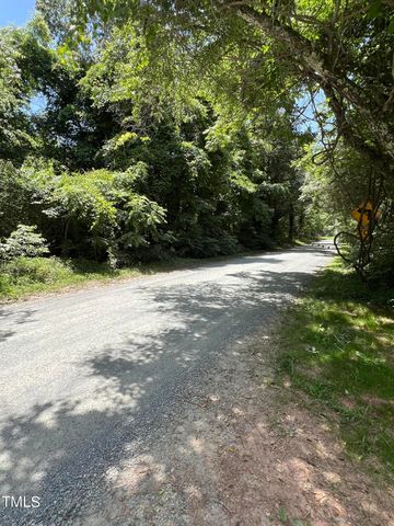 2201 Moorefields Rd, Hillsborough, NC 27278