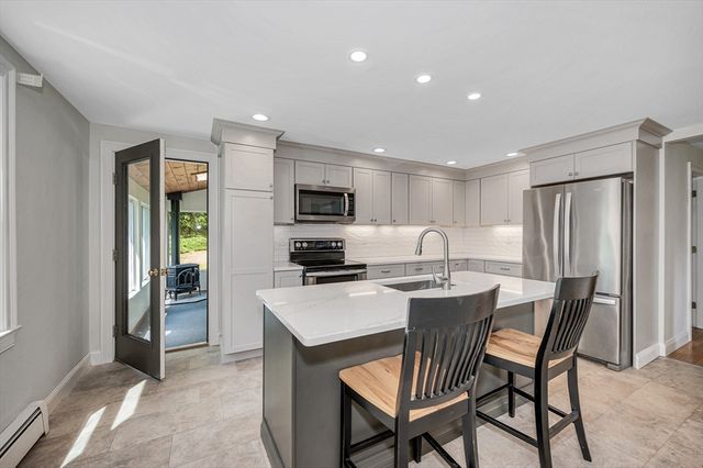 140 Musquash Road, Hudson, NH 03051