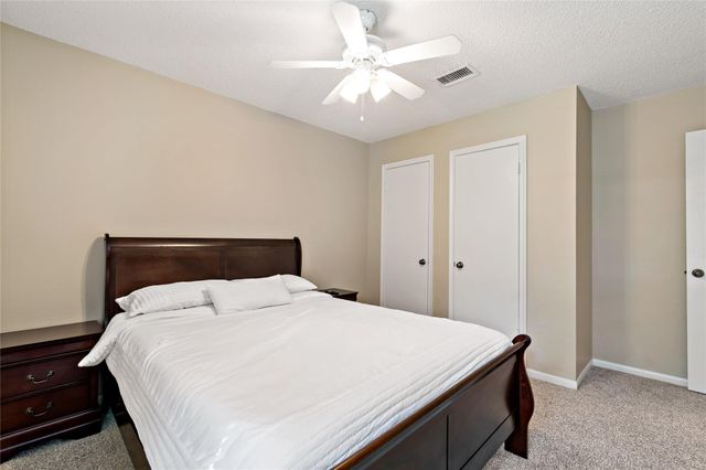 9 Brentwood Oaks Court, Spring, TX 77381
