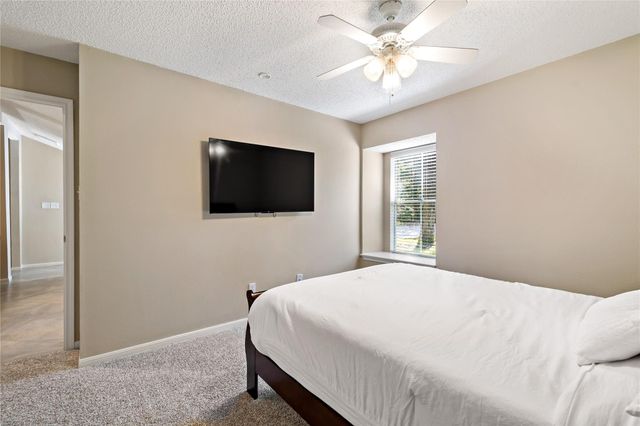 9 Brentwood Oaks Court, Spring, TX 77381