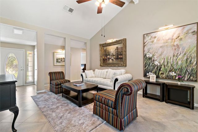 9 Brentwood Oaks Court, Spring, TX 77381