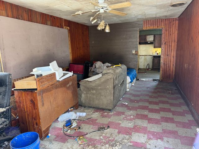 101 Hamlet Street, Hamlet, IN 46532