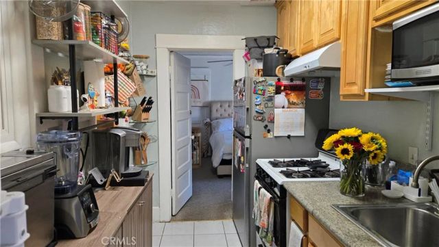 219 S Avenue 60, Los Angeles, CA 90042