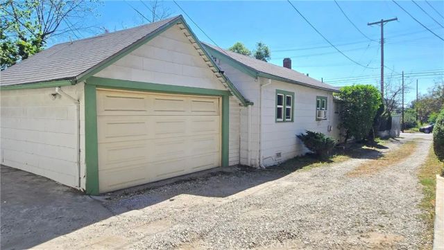 219 S Avenue 60, Los Angeles, CA 90042