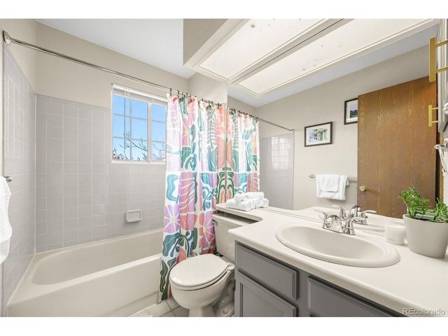 10289 Oak St, Broomfield, CO 80021