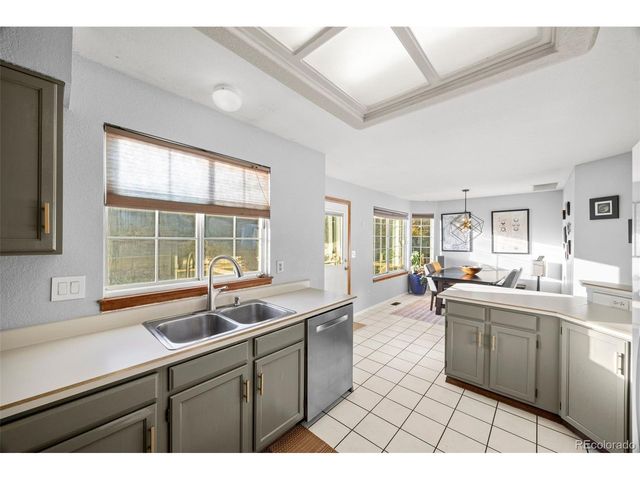 10289 Oak St, Broomfield, CO 80021