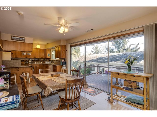 5491 Se TELEGRAPH Rd, Amity, OR 97101