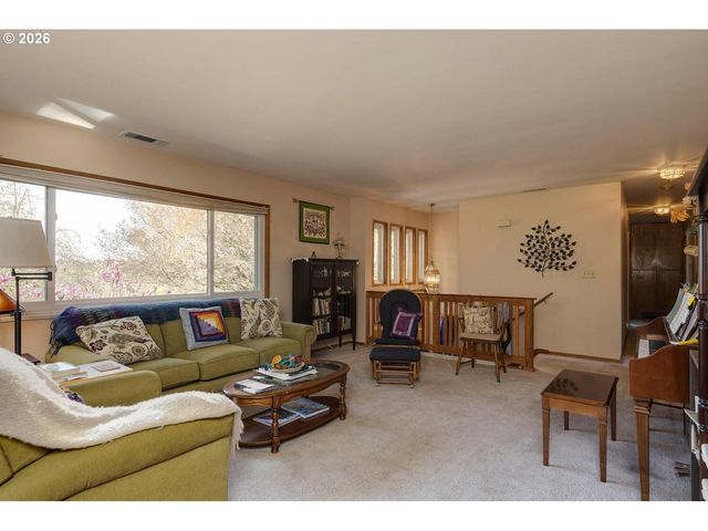 5491 Se TELEGRAPH Rd, Amity, OR 97101
