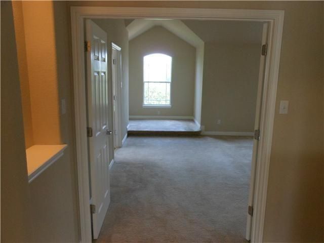 2204 Voyageurs LN, Austin, TX 78747