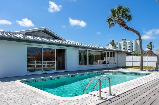 511 64TH AVENUE, St Pete Beach, FL 33706