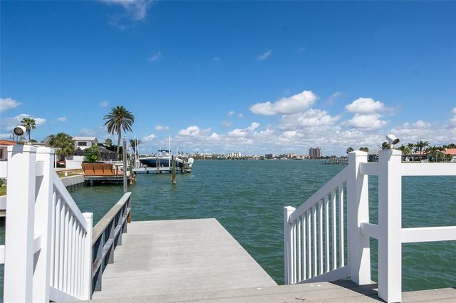 511 64TH AVENUE, St Pete Beach, FL 33706