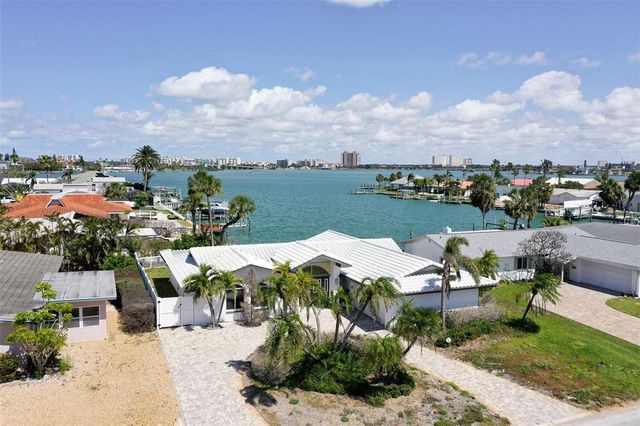 511 64TH AVENUE, St Pete Beach, FL 33706