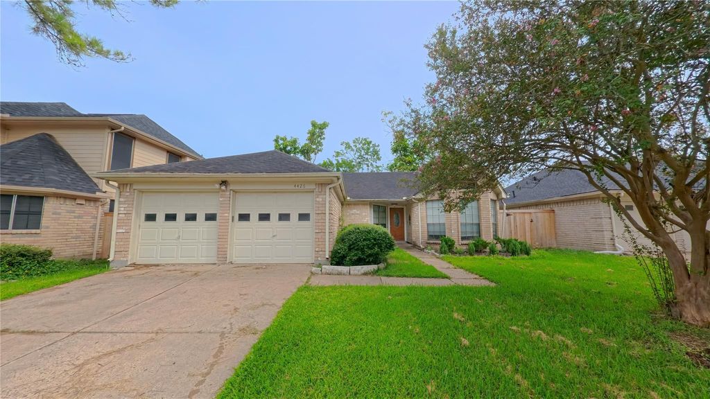 4426 Waterfall Way, Sugar Land, TX 77479