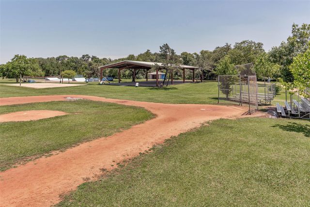 2317 Nassau Drive, Seabrook, TX 77586