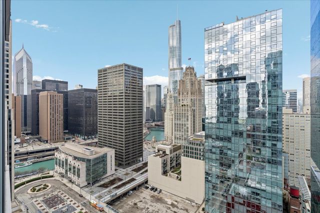 240 E Illinois Street 2401, Chicago, IL 60611
