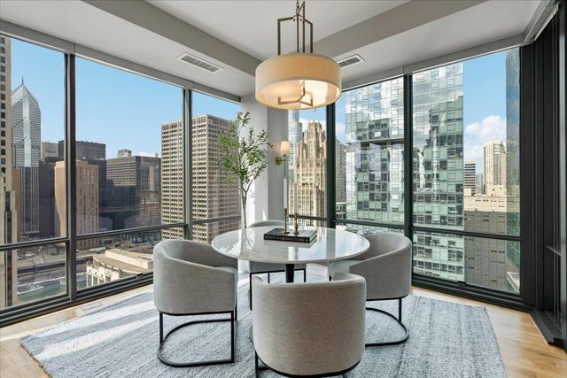 240 E Illinois Street 2401, Chicago, IL 60611