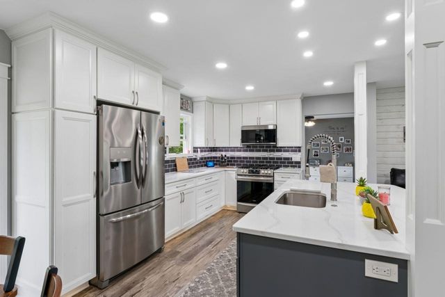 3084 Eugene Street, Burton, MI 48519