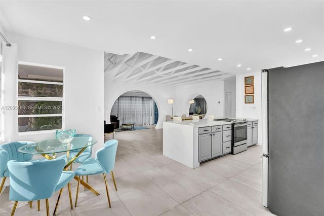 9264 Byron Ave, Surfside, FL 33154