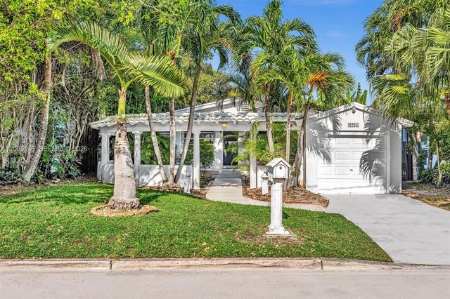 9264 Byron Ave, Surfside, FL 33154