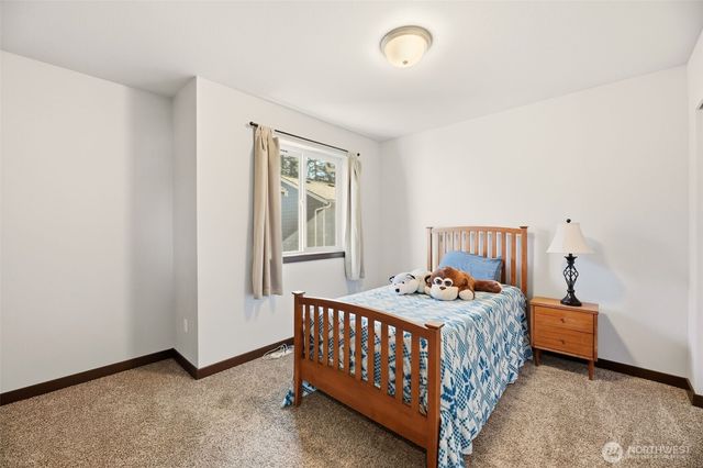 419 Raybird Avenue, Granite Falls, WA 98252
