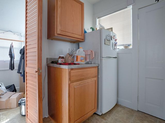 422 E CITRUS AVENUE, Eustis, FL 32726