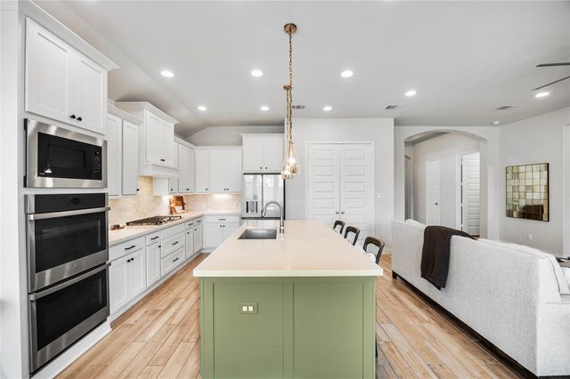 4517 Woodland Bend Court, Spring, TX 77386