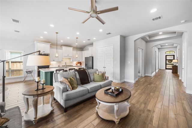 4517 Woodland Bend Court, Spring, TX 77386