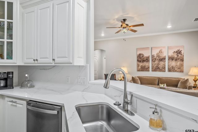 1700 Easy Street, Tyler, TX 75703