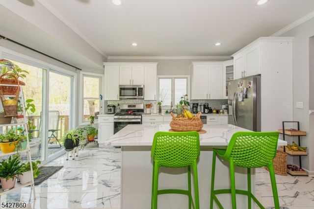 15 Norman Ave, Parsippany-troy Hills Twp., NJ 07034
