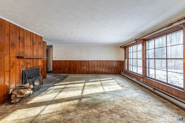 15 Hollow Road, Watertown, CT 06795